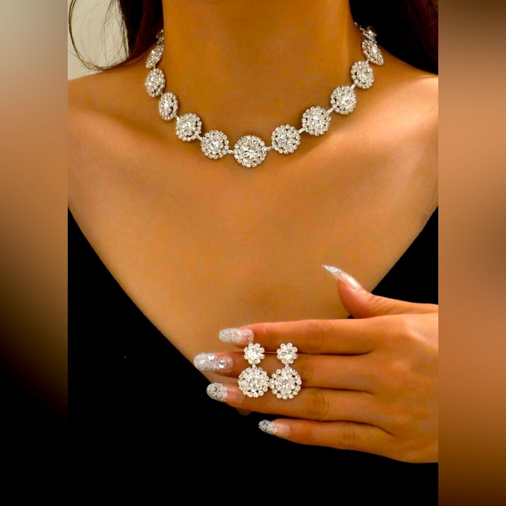 Two piece Set White Rhinestone Jewelry Luxury Set